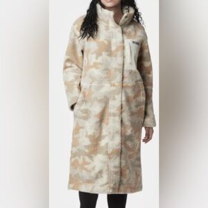Columbia Panorama long camo fleece jacket size small